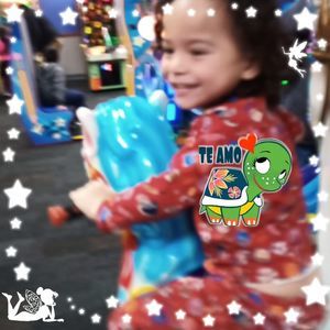 Meet your Posher, Denise